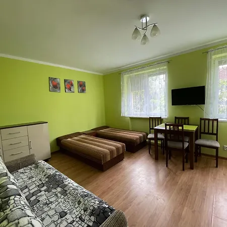 Upaniani Pensión Ustronie Morskie