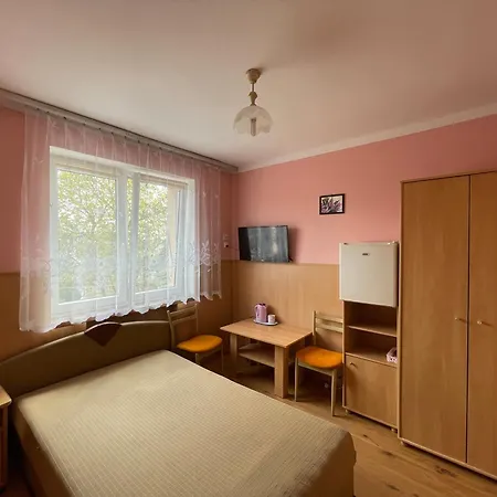 Upaniani بيت ضيافة أوسترونيه مورسكية